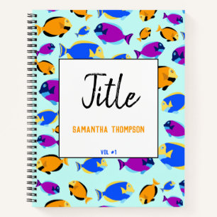 Carnet Motif coloré de poissons tropicaux dans une mer bl