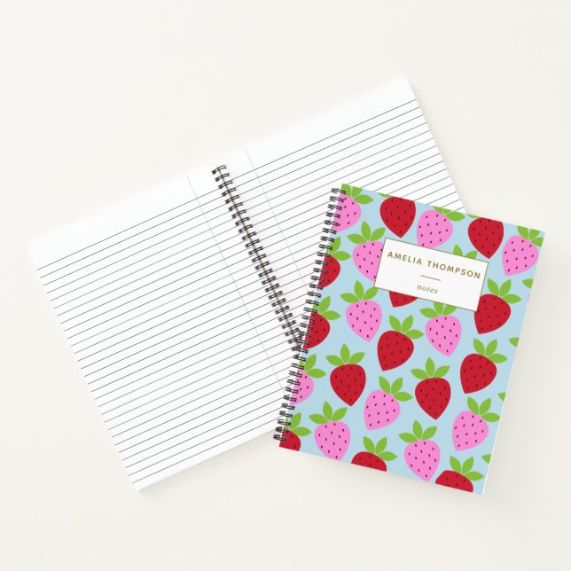 Carnet Motif de fraises mignon coloré Personnalisé (Intérieur)