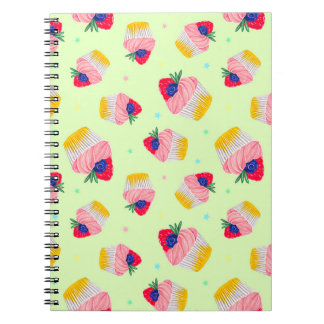 Carnet Motif sans couture avec cupcake aux fraises