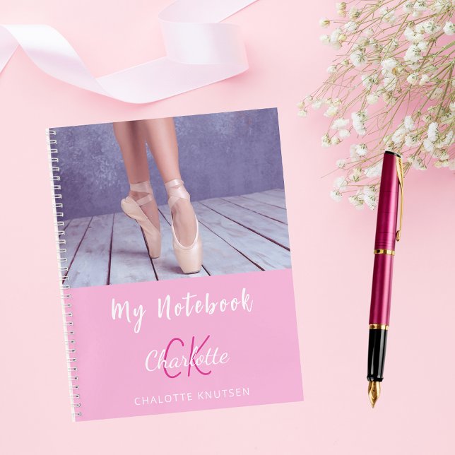 Carnet Nom monogramme rose (Créateur téléchargé)