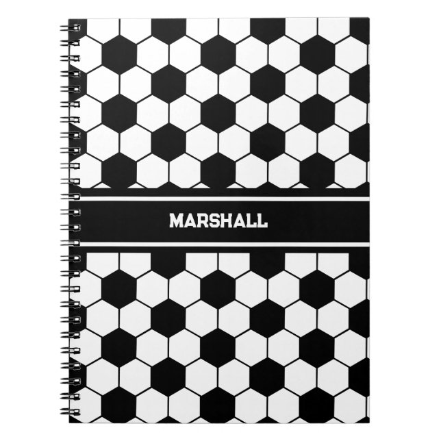 Carnet Nom personnalisé motif de balle de football noir e (Devant)