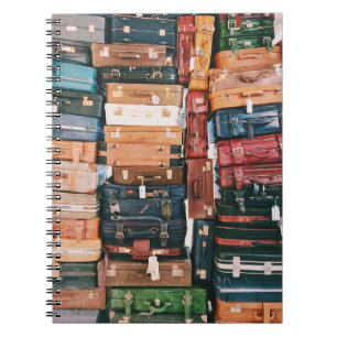 Carnet Ordinateur portable de valises empilées