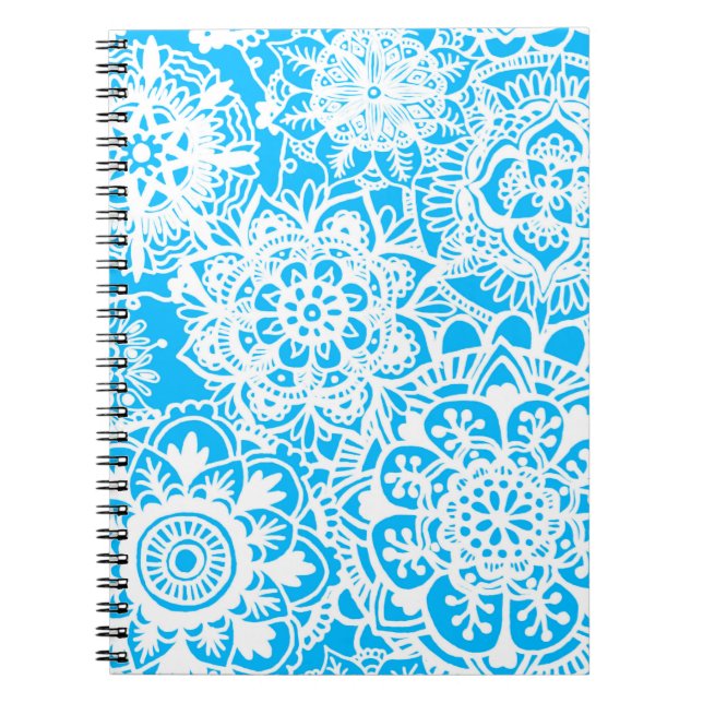 Carnet Patters de Light Blue et White Floral Mandala (Devant)