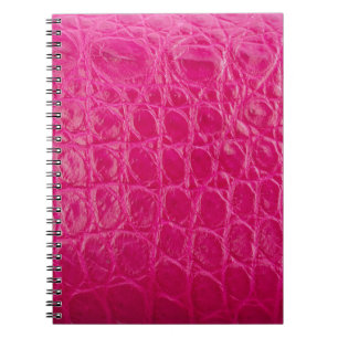 Carnet Peau de crocodile rose, texture cuir