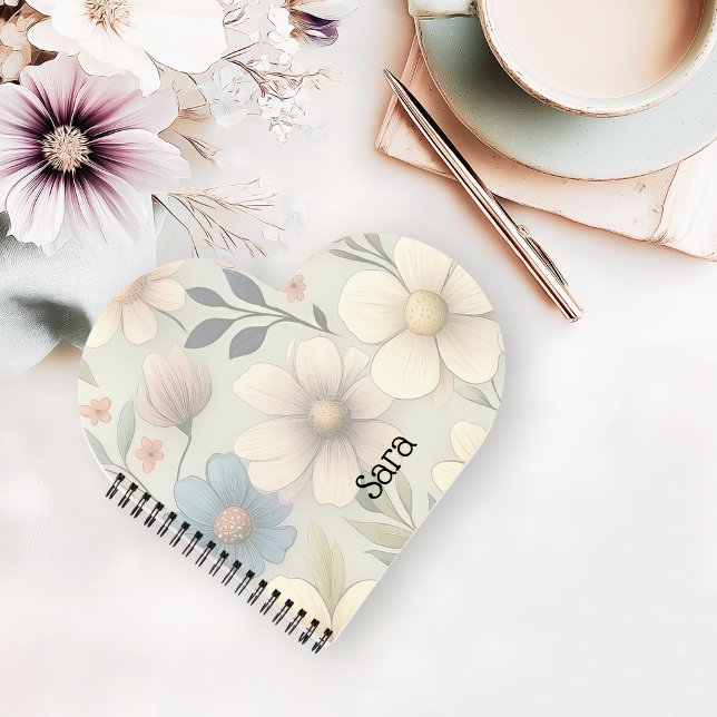 Carnet Personalized Floral Heart-Shaped Notebook (Créateur téléchargé)