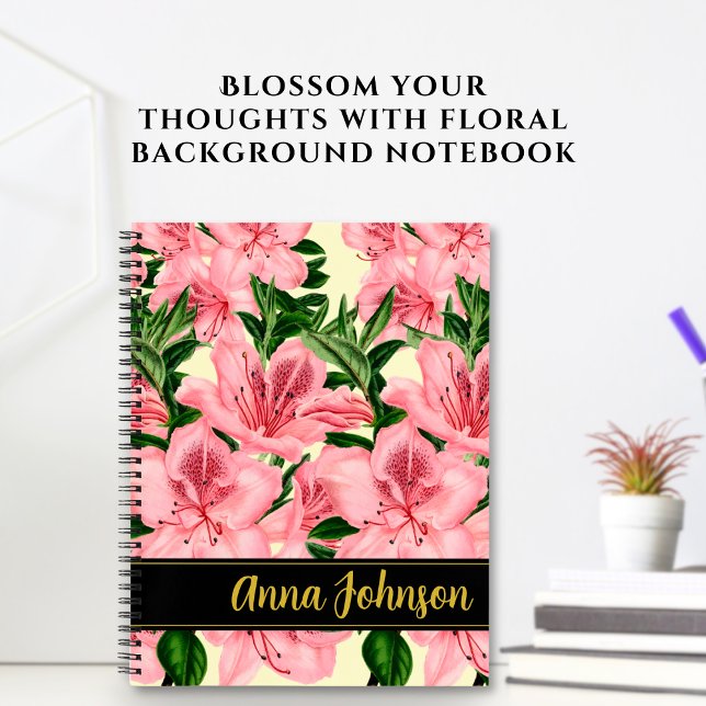 Carnet personnalisé avec motif floral et nom (Créateur téléchargé)