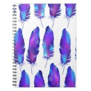 Carnet Plumes avec texture spatiale, motif magique.