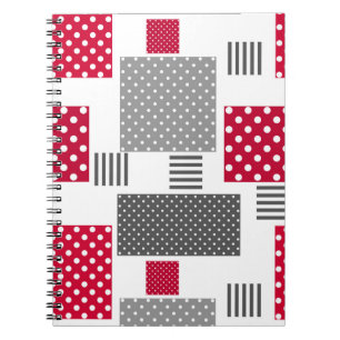 Carnet Pneuka rouge gris patchwork sur arrière - plan bla