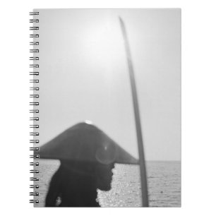 Carnet Portrait d'un guerrier samouraï tenant une épée