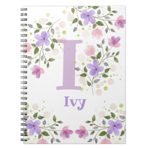Carnet Premier Initial Plus Nom Ivy avec Fleurs