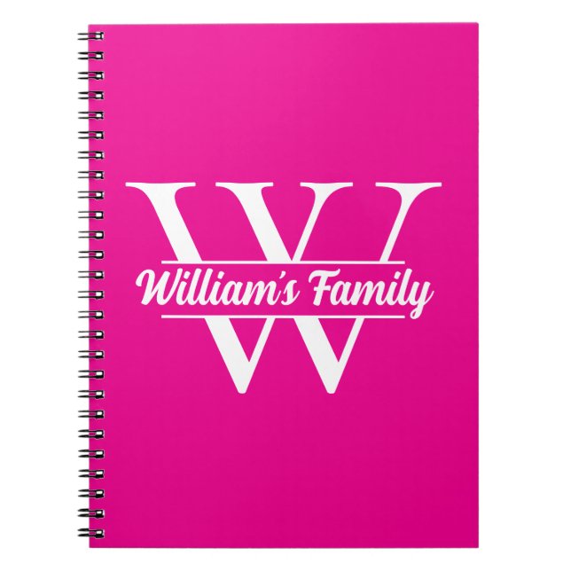 Carnet Rose et blanc | Monogramme simple de nom de famill (Devant)