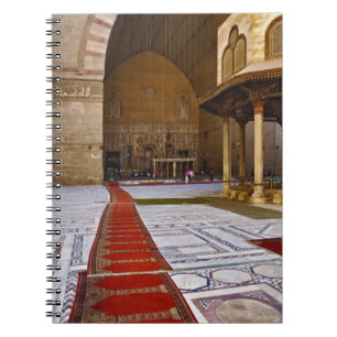 Carnet Tapis de prière menant à une mosquée islamique, Le