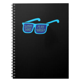 Carnet Travaille dur Jouer si dur