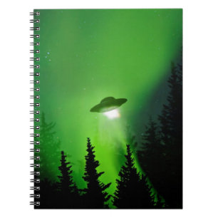 Carnet UFO avec les lumières du nord