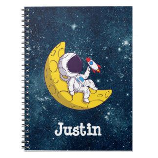 Carnet Un astronaute sur la lune avec fusées