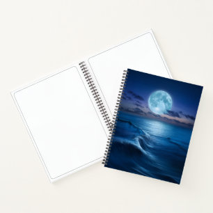 Carnet Vagues de l'océan éclairées par la lune avec plein