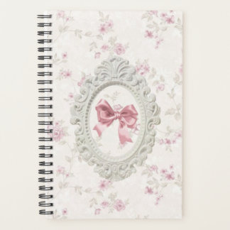 Carnet vintage à mâchoires roses et à cadres flora