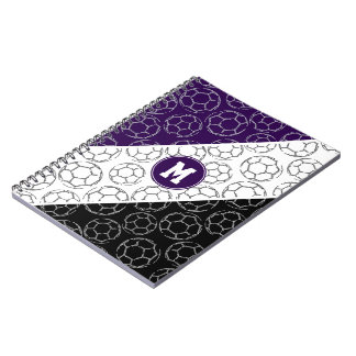 Carnet violet blanc noir gras avec ballons de football ar