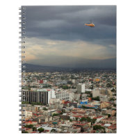 Vue courbe du paysage urbain contre le ciel