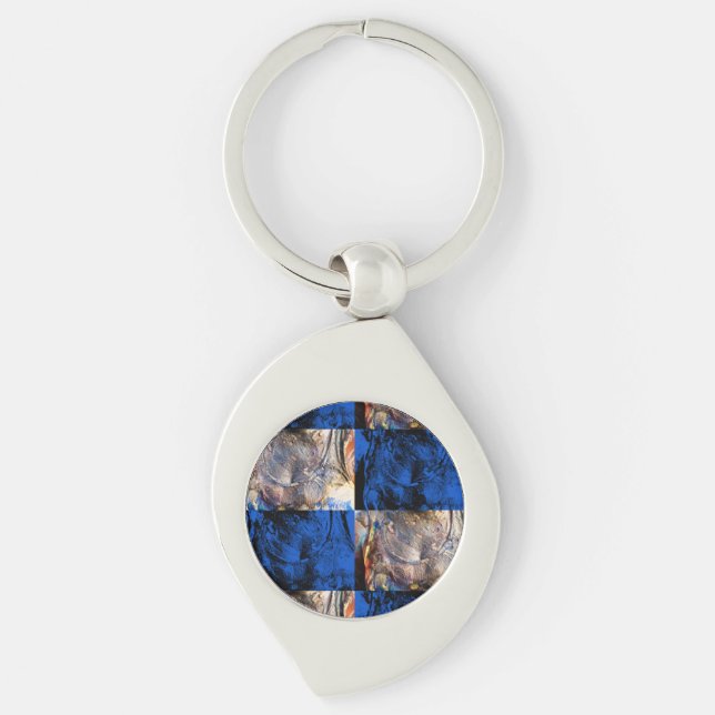 carnival chest keychain (Front)