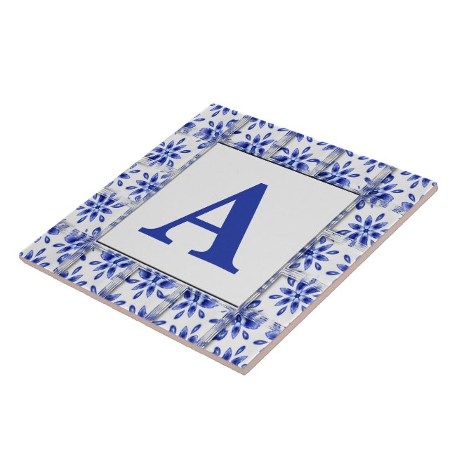Carreau Ajoutez l'initiale sur la tuile bleue et blanche (Côté)