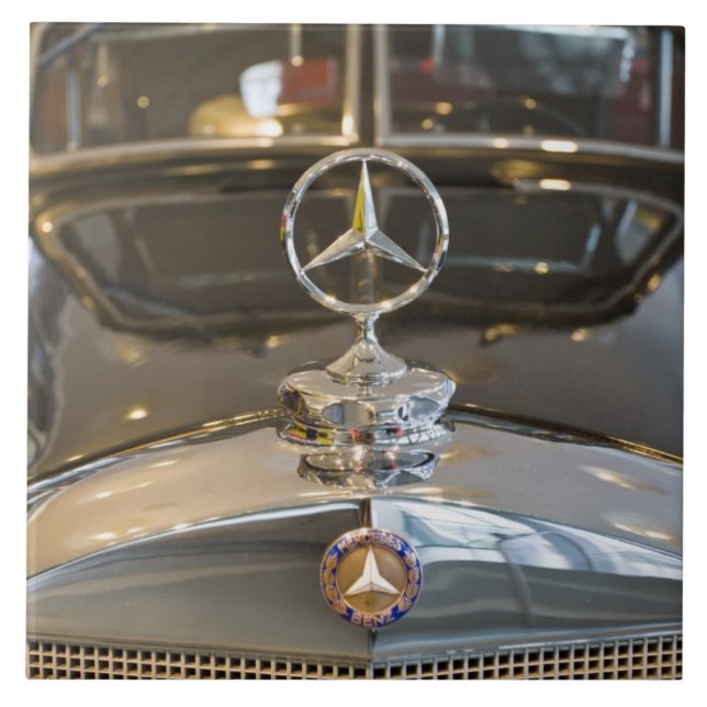 Carreau Allemagne, Baden-Wurttemberg, Stuttgart. Mercedes (Devant)