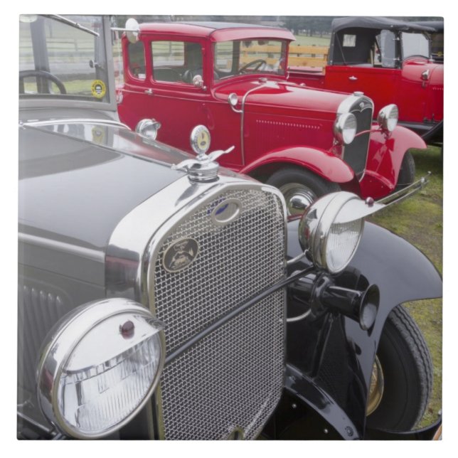 Carreau Automobiles antiques de Ford (Devant)