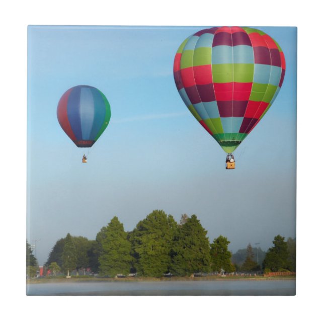 Carreau Ballons à air chaud au-dessus d'un lac, Nouvelle-Z (Devant)