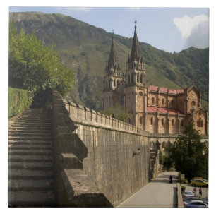 Carreau Basilique de Covadonga, nord-ouest de l'Espagne.