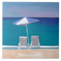 Beach Life - Chaises longues et parapluie à la pla