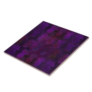 Carreau Beau motif d'ananas batik sur violet profond