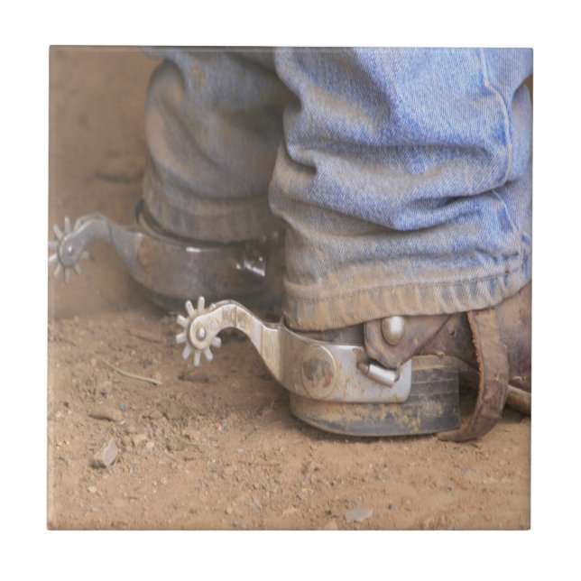 Carreau Bottes et dents de cowboy poussiéreuses (Devant)
