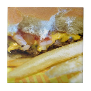 Carreau Cheeseburger et Fries