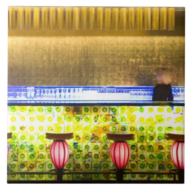 Carreau Chine, Shanghai. Bar du Xin Tian Di bar 2 (Devant)