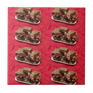 Carreau Chocolat Cherry Marshmallow Fudge Sur Une Plaque
