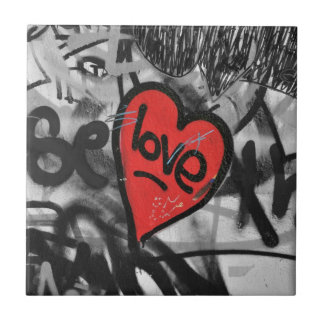 Carreau coeur peint par rouge