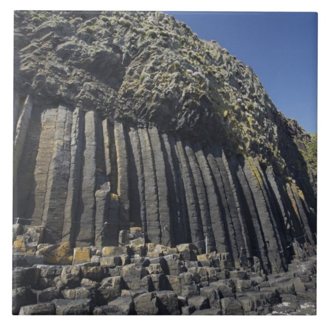 Carreau Colonnes de basalte par Fingal's Cave, Staffa, au  (Devant)