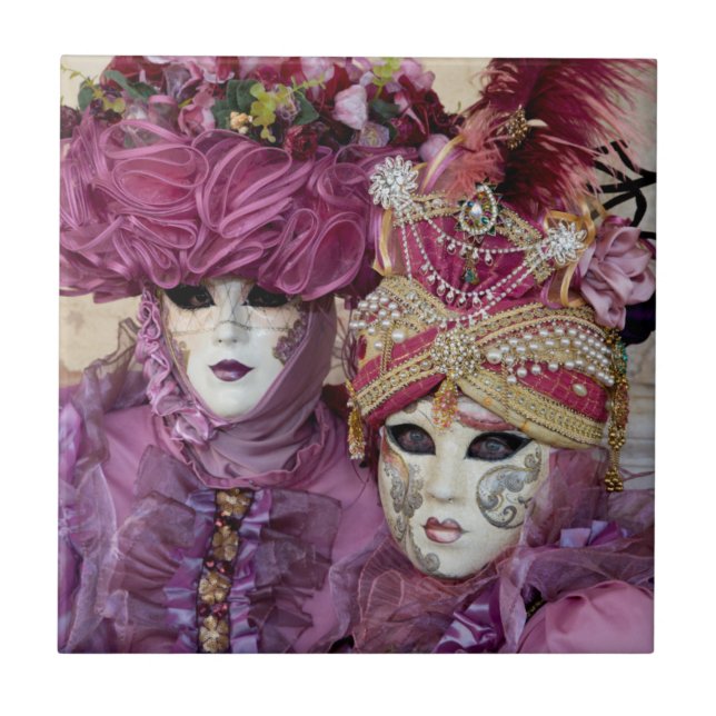 Carreau Costume de carnaval pourpre, Venise (Devant)