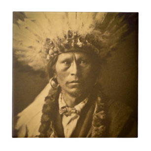 Carreau Cru de Garfield Jicarilla de chef indien d'Apache