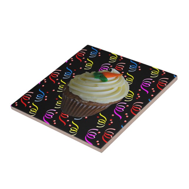 Carreau Cupcake de carottes avec Confetti (Côté)