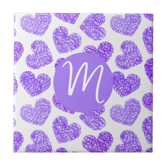 Carreau Cute violet Doodled Heart Saint Valentin Monogramm (Devant)