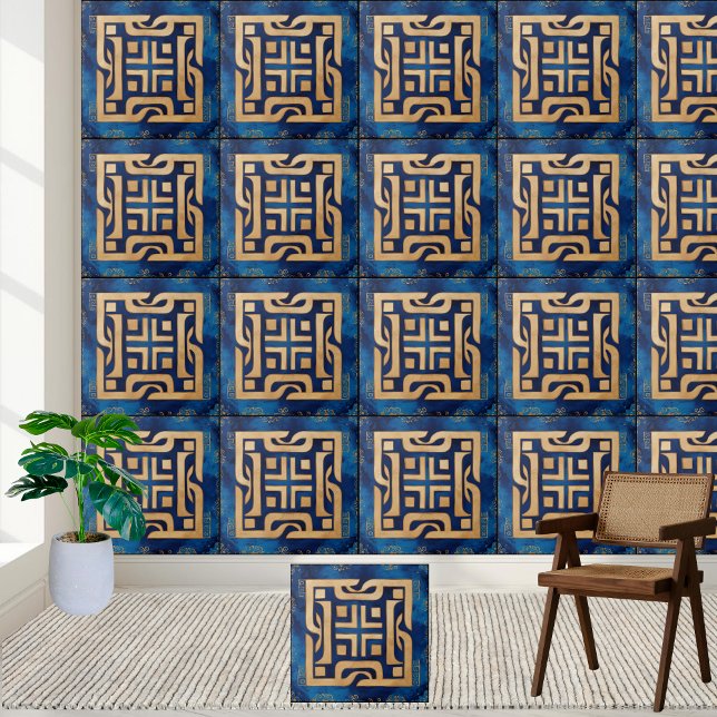 Carreau de Motif de clé grecque antique en or et b (Ancient Greek Key Pattern Tile in Gold and Blue)