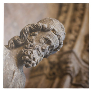 Carreau Détail des cloîtres Statue du patriarche Zacharie