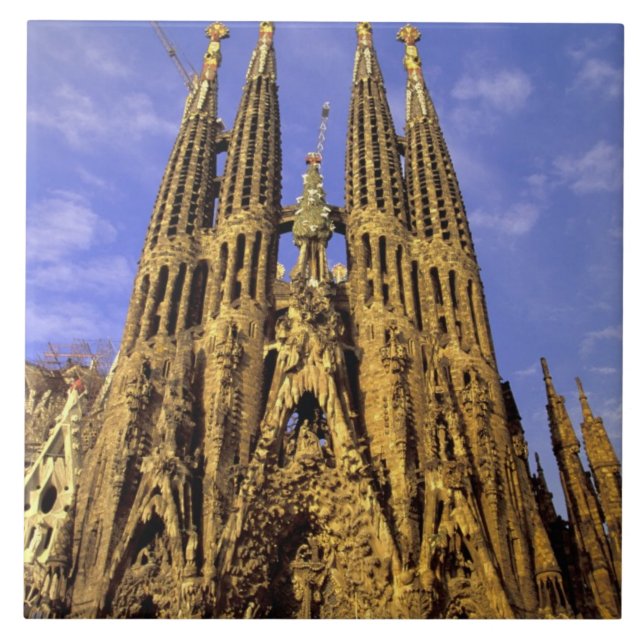 Carreau Europe, Espagne, Barcelone, Sagrada Familia (Devant)
