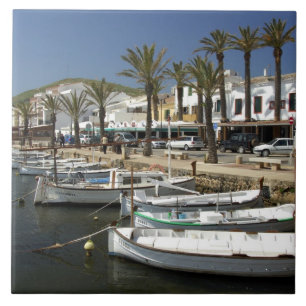 Carreau Europe, Espagne, Minorque (ou Menorca). Pêche