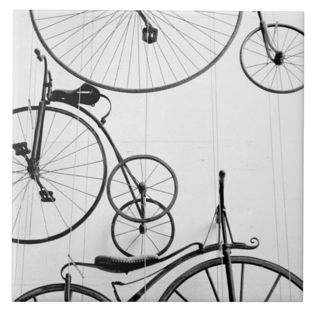 Carreau Europe, Suisse, Lucerne. Écran de vélo, (Devant)