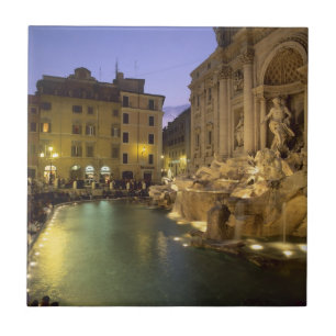 Carreau Fontaine de Trevi la nuit, Rome, Lazio, Italie