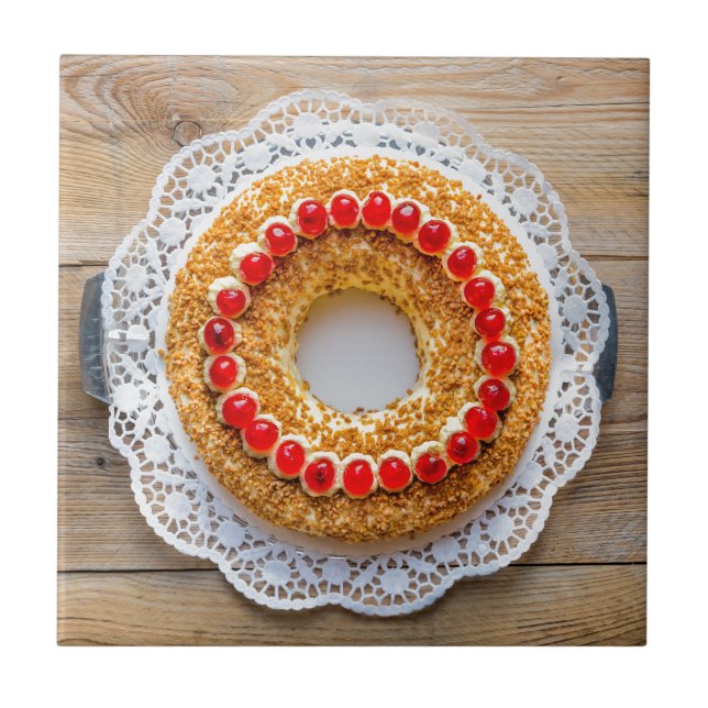Carreau Gâteau à la couronne de Francfort avec cerises sur (Devant)