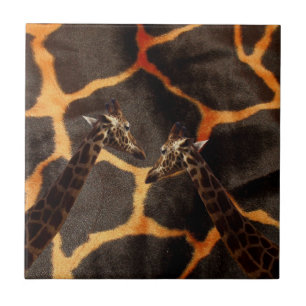 Carreau "Giraffes exotiques : sur une toile à motifs de gi
