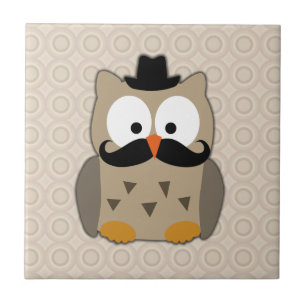 Carreau Hibou avec la moustache et le casquette